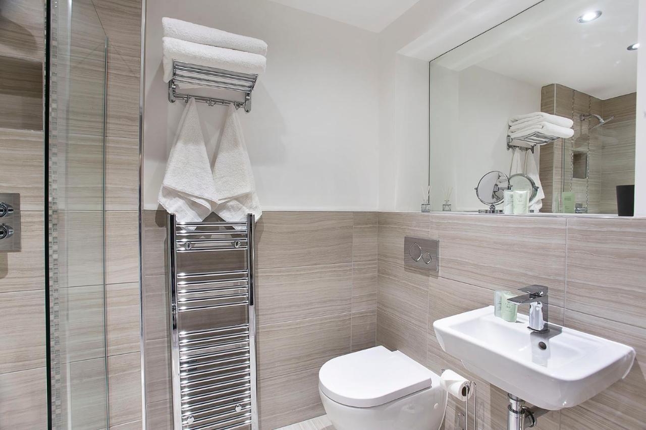 Waters Edge At Cocoa Suites Йорк Екстер'єр фото
